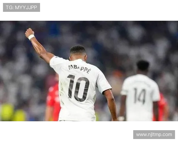 姆巴佩曝遭种族歧视称被喊猴子